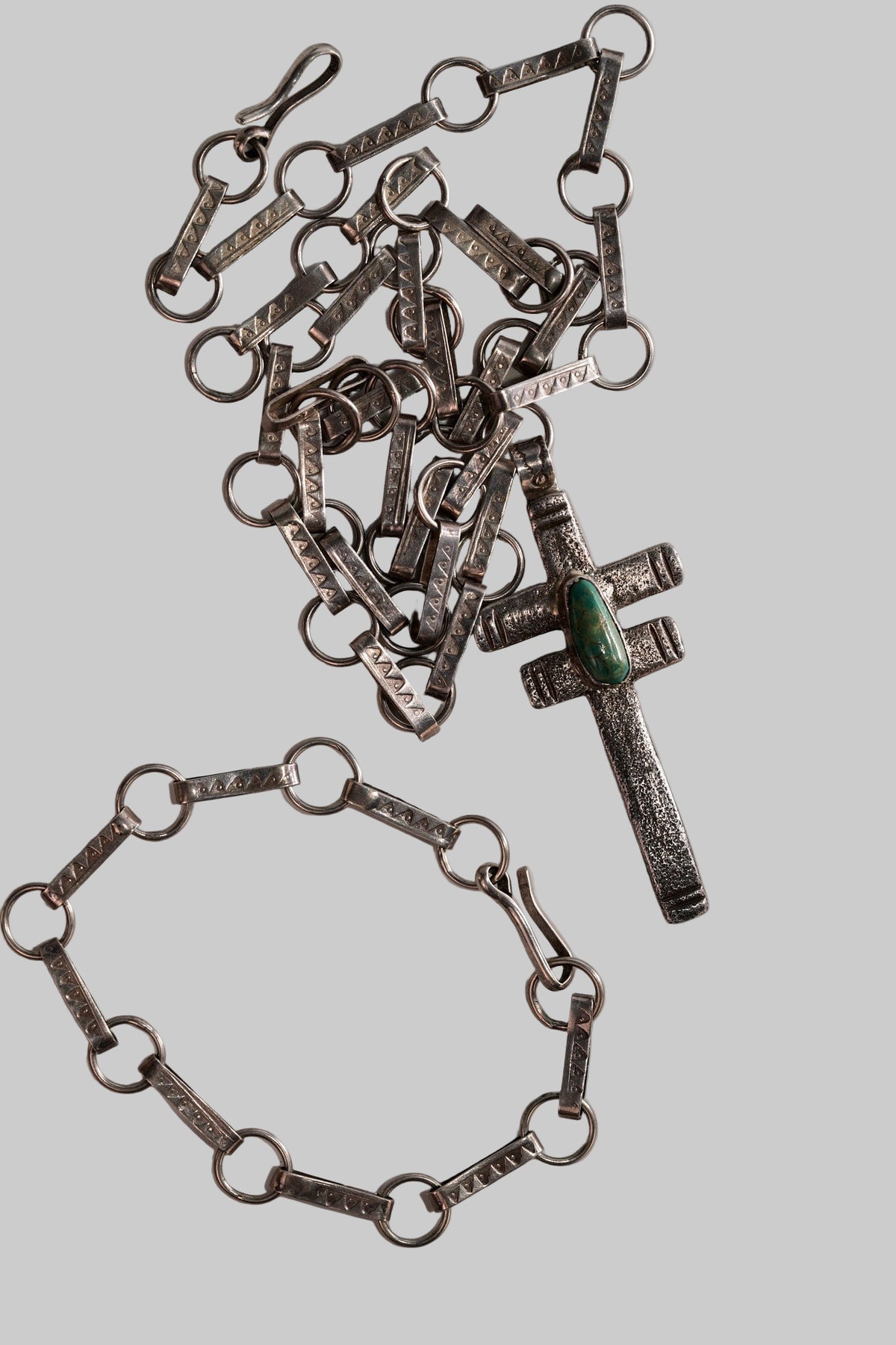 Orlando Crespin Sterling silver chain, bracelet with Cross by Coriz