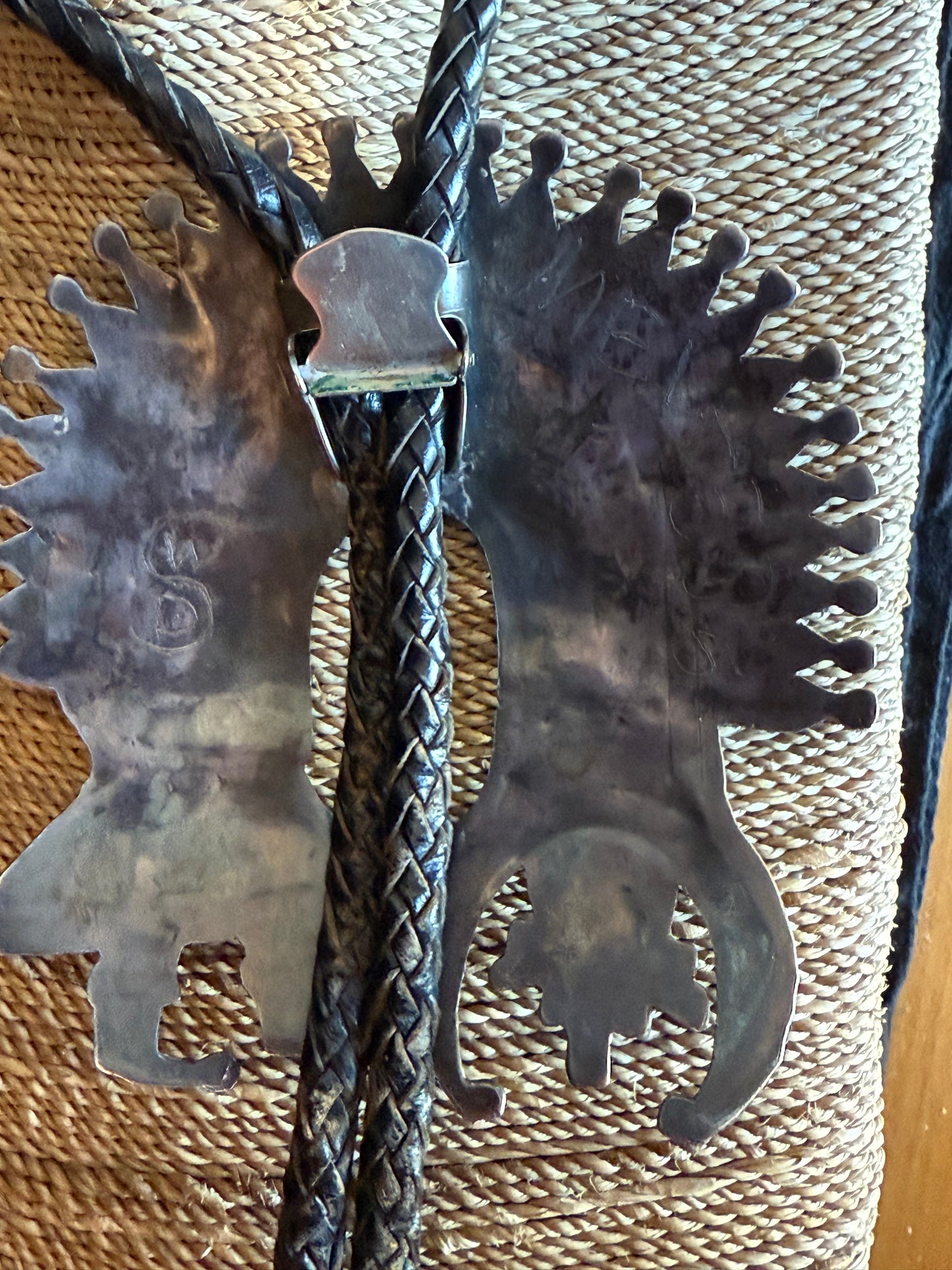 Vintage bolo shown in Native American artists Volume 1