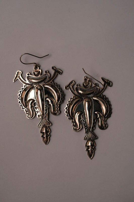 Sterling silver "insect" long dangle earring by Lyndon Tsosie