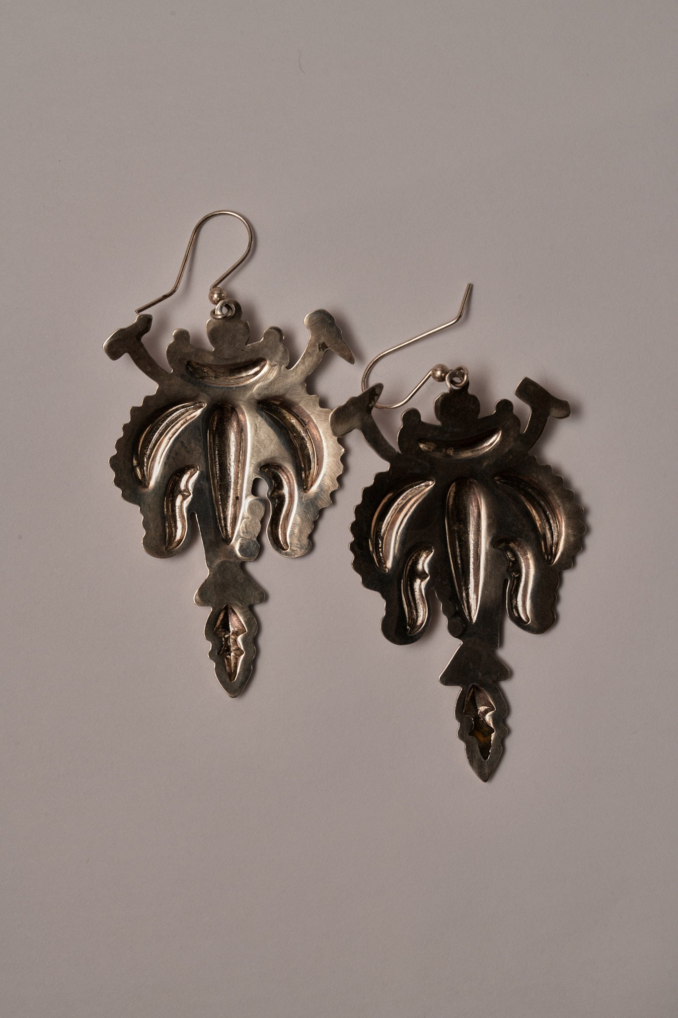 Sterling silver "insect" long dangle earring by Lyndon Tsosie