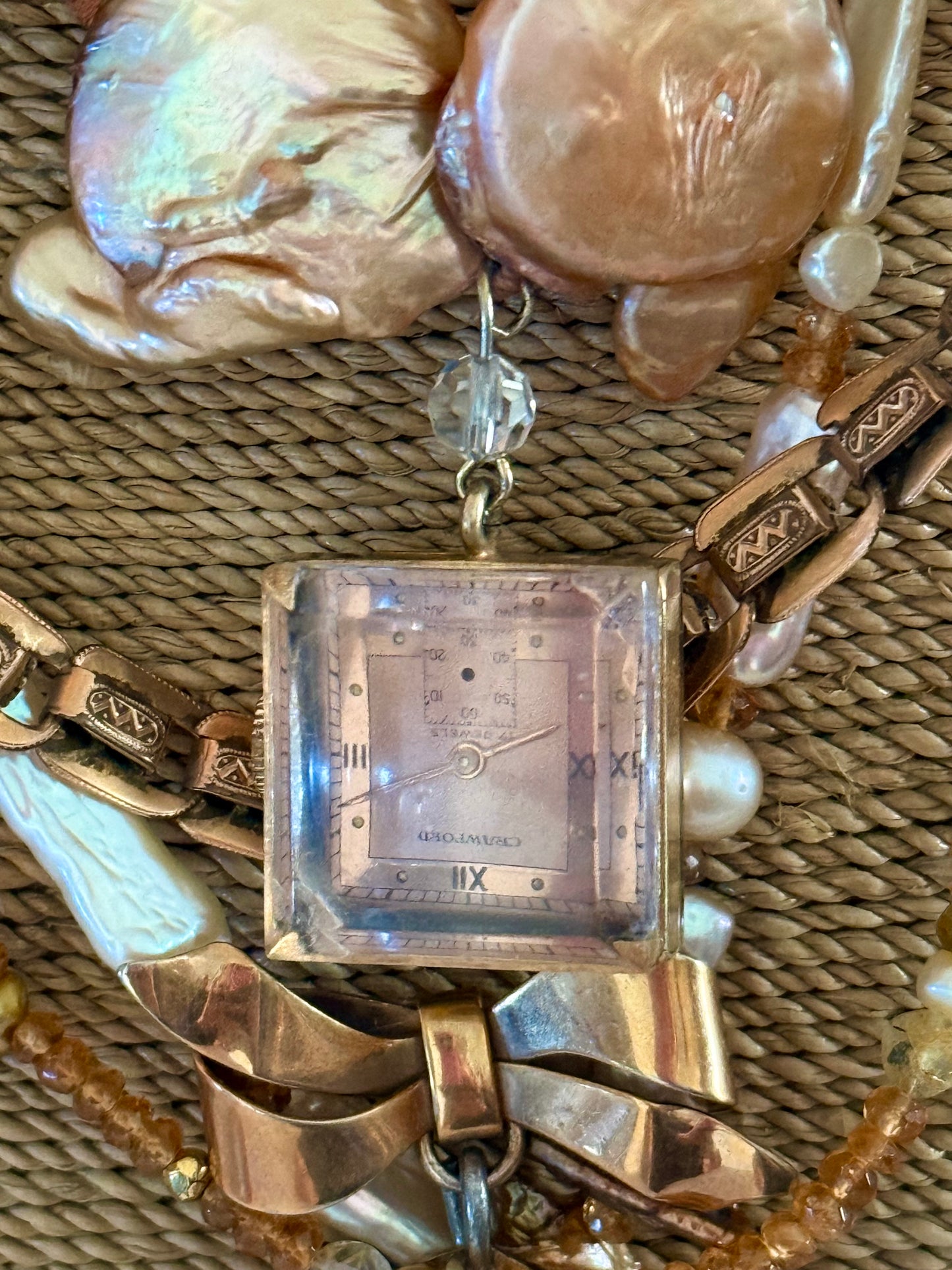 Multi layers of unique items