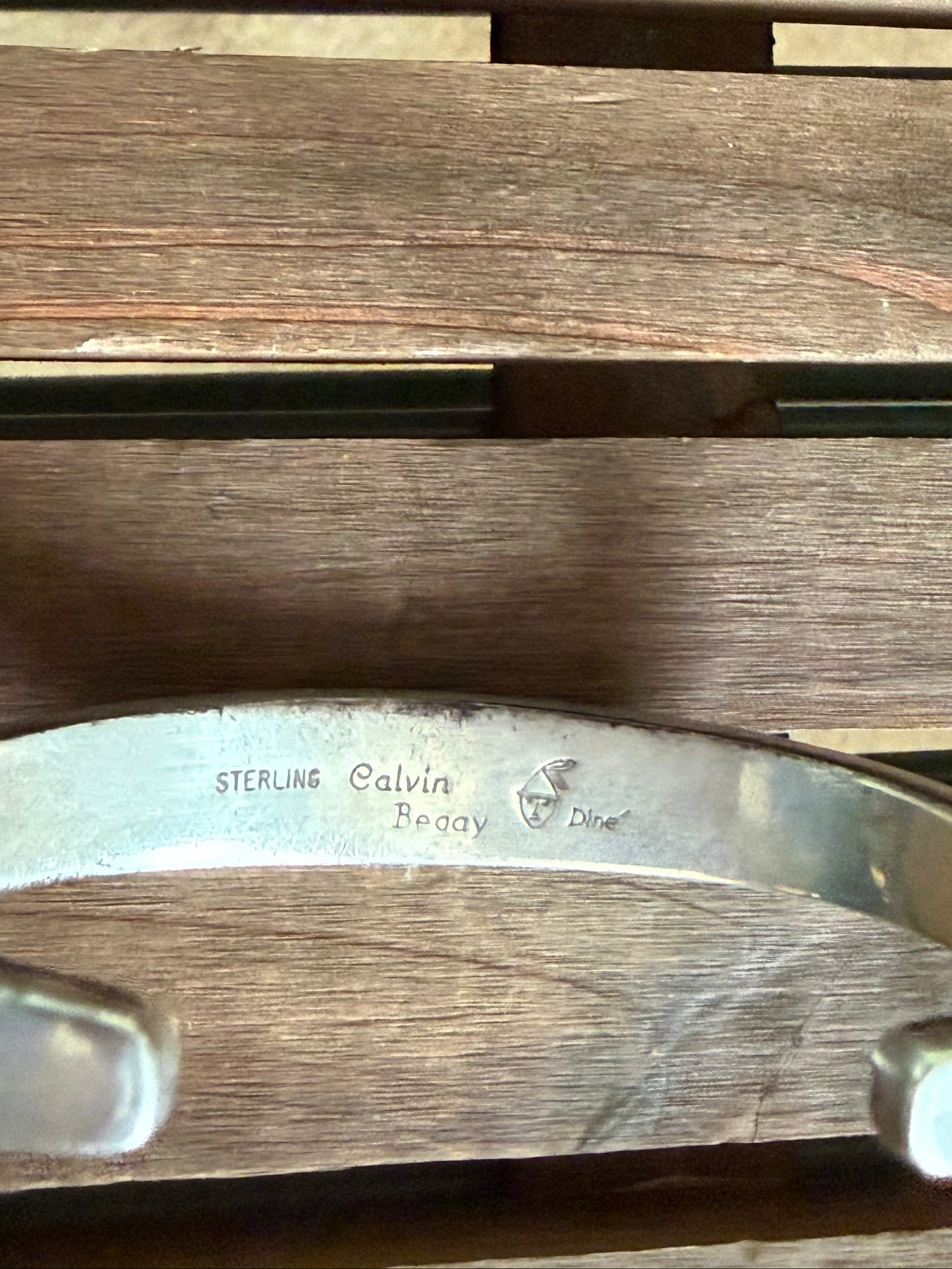 Modern surface motif with background, Calvin Begay, Navajo, handcrafted bracelet.