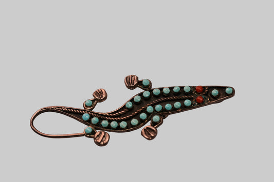 Lizard pin, Zuni